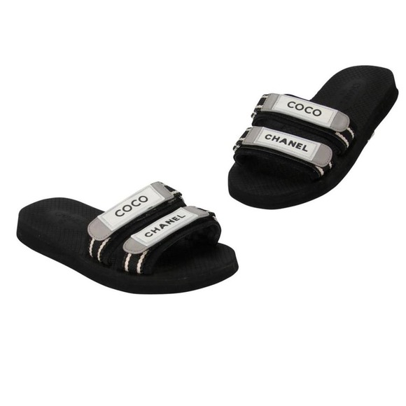 Chanel Slip On 35 Leather Slides Cc Dad Sandals CC-S0207P-C022 - Picture 1 of 11